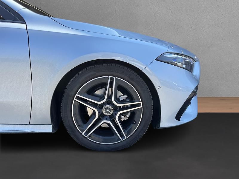 Mercedes-Benz Třídy A A-Třída 200 d AMG Night - fotka 9 z 20