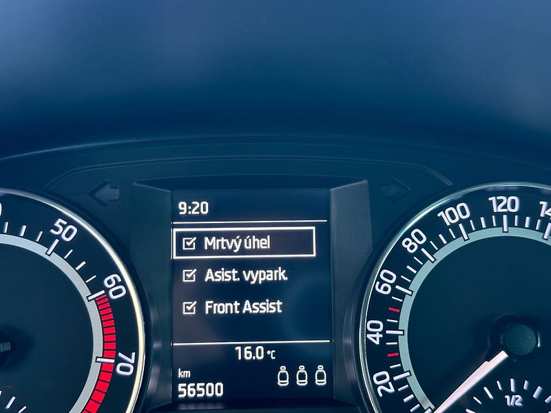 Škoda Fabia (2019) 1.0TSi MONTE CARLO, APP, LED - fotka 12 z 19