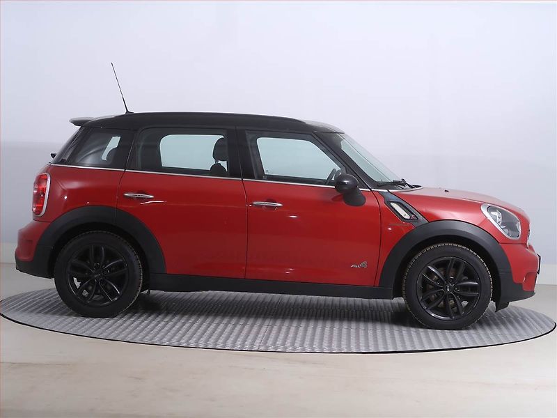 Mini Countryman (2014) Cooper S ALL4, 4X4, Automat - fotka 6 z 16