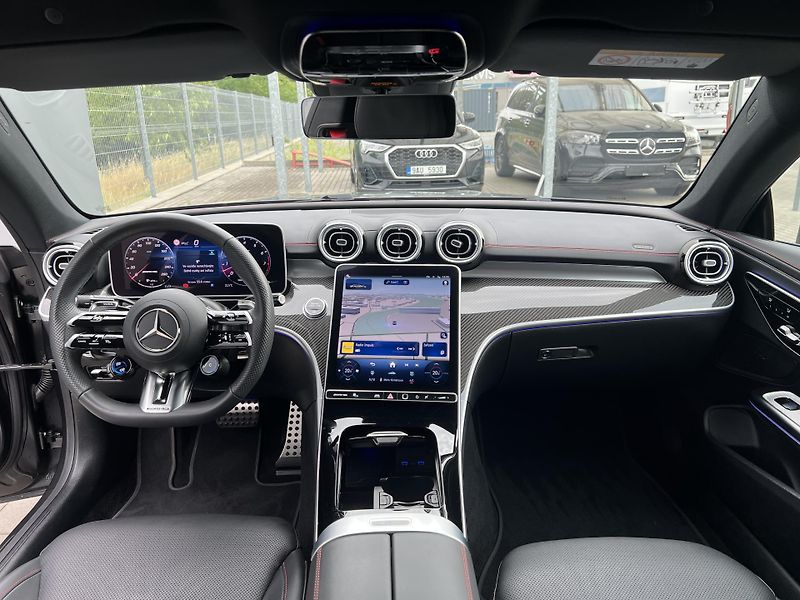Mercedes-Benz CLE (2024) AMG 53 4MATIC 330kW - fotka 12 z 64