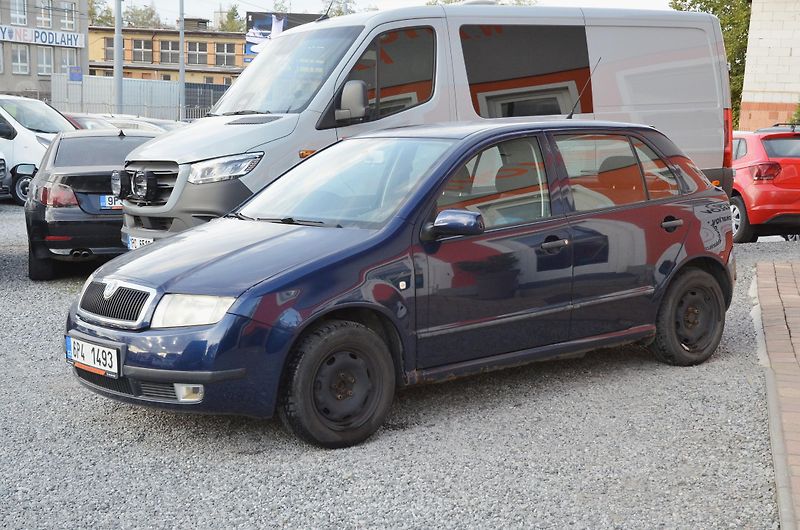 Škoda Fabia (2003) 1.4i 16V 55kW STK 11/2027 - fotka 3 z 18