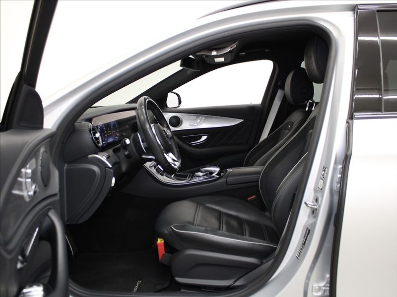 Mercedes-Benz Třídy E E63s 612k.4M 65 780km.DPH   4, - fotka 6 z 45