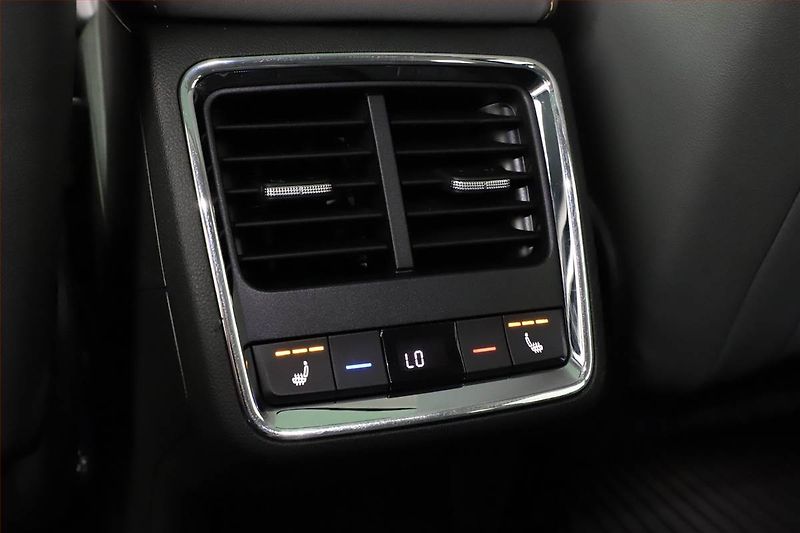 Škoda Enyaq (2022) iV 80x (82 kWh), SoH 83% - fotka 25 z 31