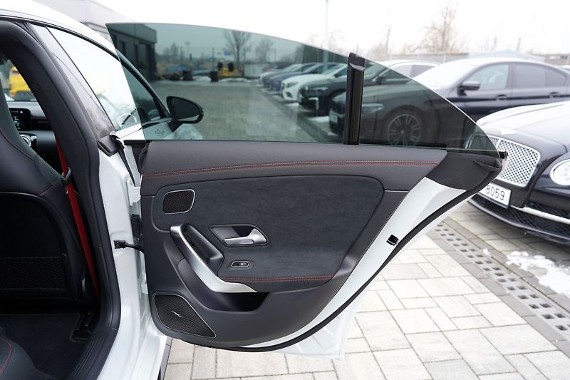 Mercedes-Benz CLA 45s AMG/4Matic+/Aero - fotka 19 z 50