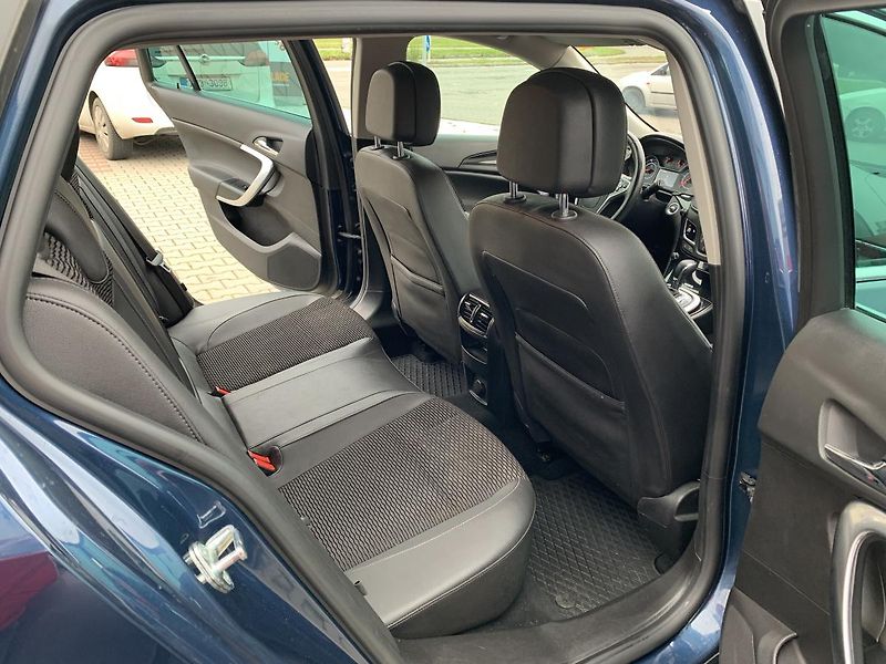 Opel Insignia (2014) Sports Tourer Cosmo 2.0CDTi  - fotka 34 z 45