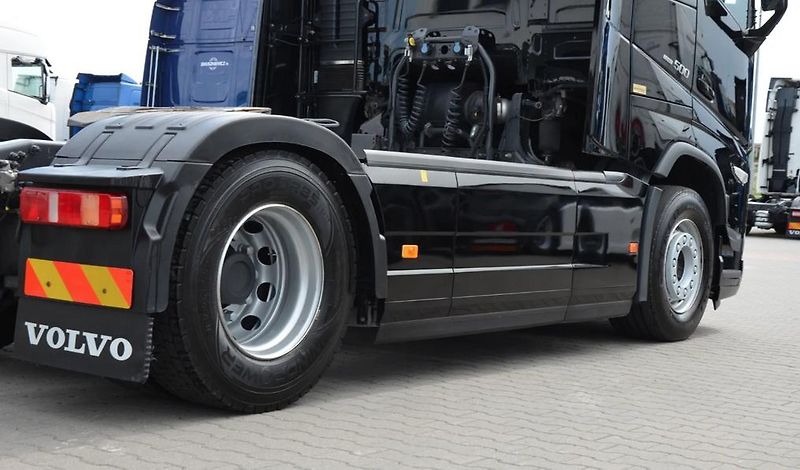 Volvo FH (2022) 500 XL tahač EURO 6 - fotka 5 z 19