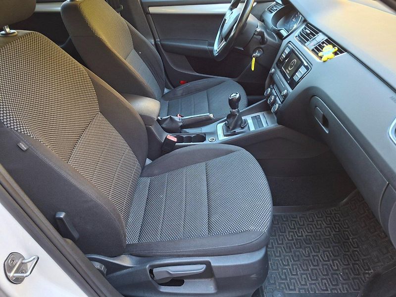 Škoda Octavia (2017) 1.6TDI 81kW -1.MAJITEL-DPH - fotka 17 z 25