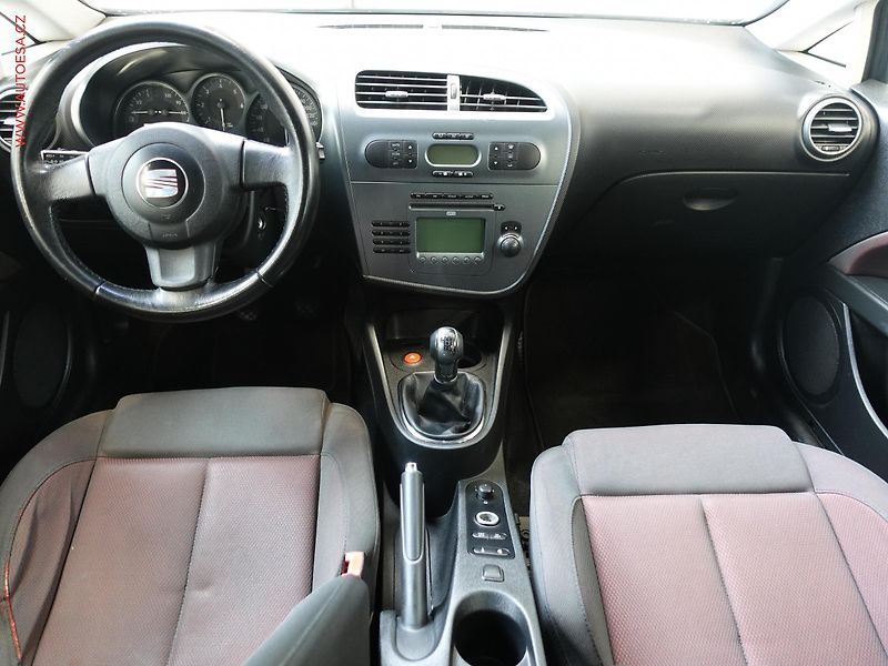 Seat Leon (2007) 2.0 TDi, Stylance - fotka 8 z 20