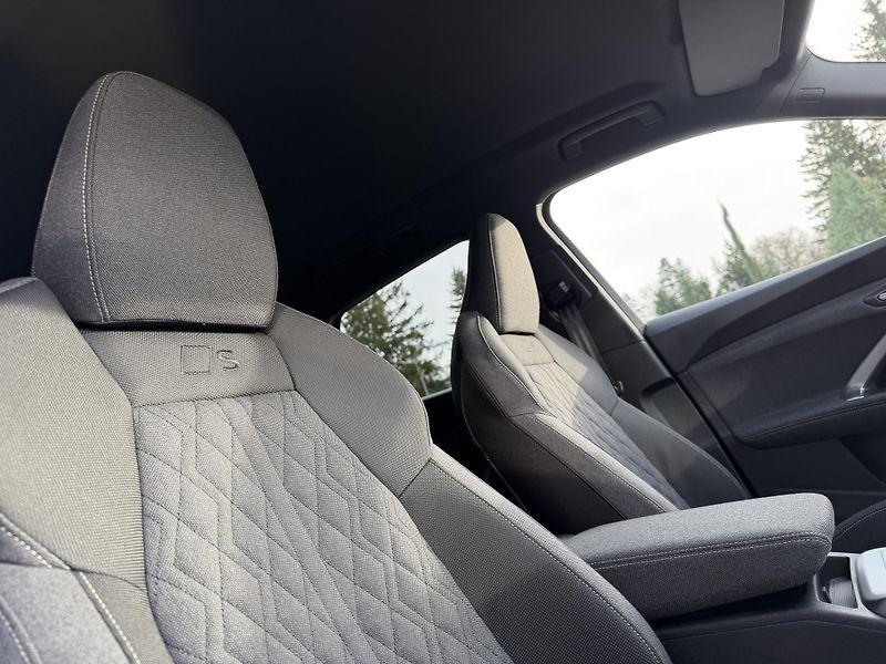 Audi Q5 (2026) TDI 150kW 4X4 S-LINE R20 3D!!! - fotka 34 z 51