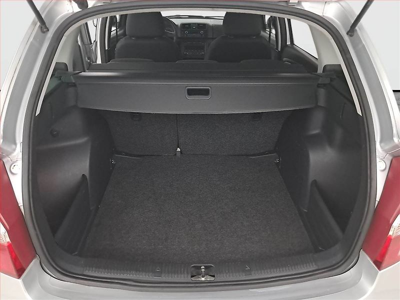 Škoda Fabia (2010) Ambiente 1.2 TSI, Eko.zaplacen - fotka 14 z 20