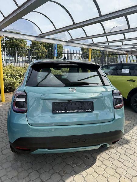 Fiat 600 (2026) Icon 1.2 Turbo 100k MT6 - fotka 8 z 9