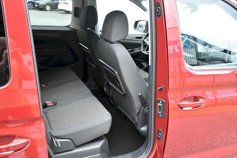 Volkswagen Caddy (2022) California 2.0 TDI 90kW DSG - fotka 24 z 26
