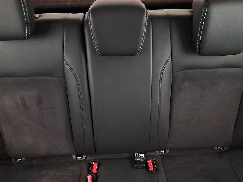 Suzuki Vitara (2018) Premium 1.6 VVT, Automat, ČR - fotka 10 z 20