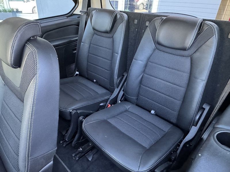 Ford Galaxy (2013) 2.0TDCi Xenony Navi Pano - fotka 24 z 50