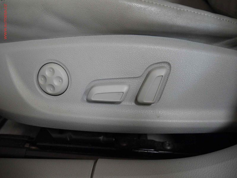 Audi A6 (2014) 3.0TDi Quattro, ČR, AT, STK6 - fotka 23 z 29