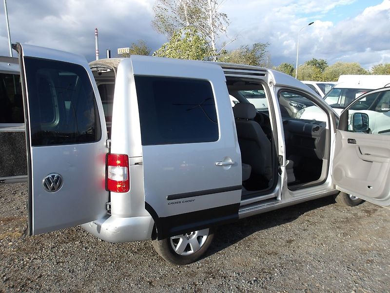 Volkswagen Caddy 1,4i ČR 5 MÍST NOVÉ BRZDY ! - fotka 13 z 26