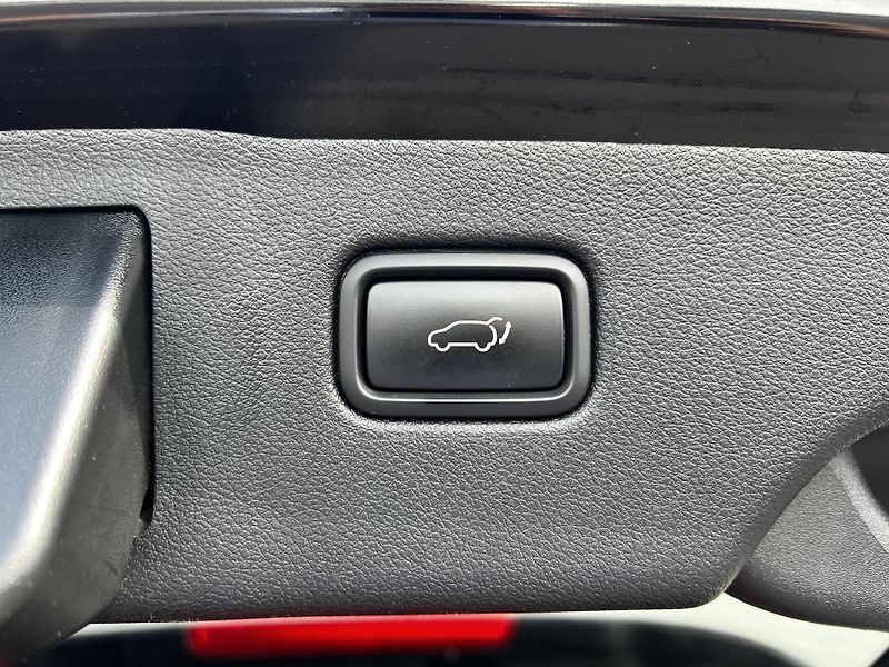 Kia Sorento 2.2 CRDi 4WD GT-Line 7-Míst TZ - fotka 29 z 30