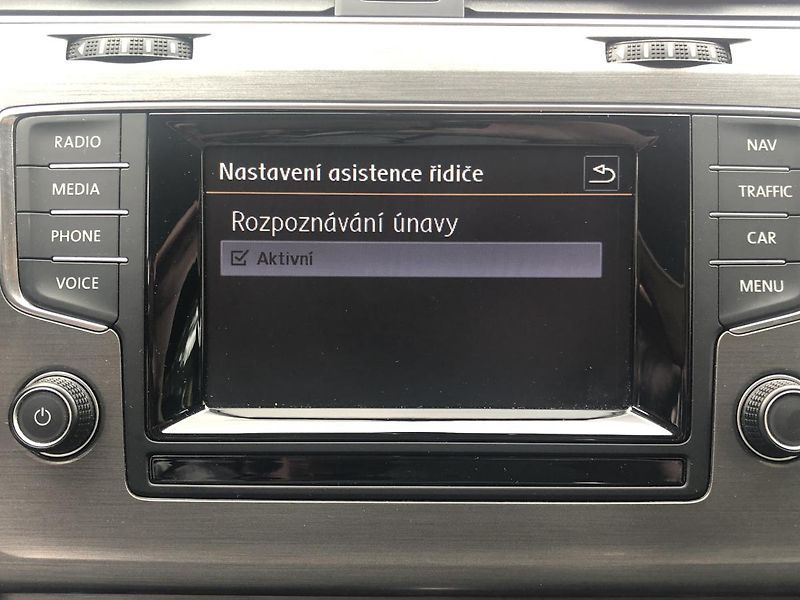 Volkswagen Golf Variant (2013) 1,6TDI DSG Comfortl. Nez. top. - fotka 58 z 65