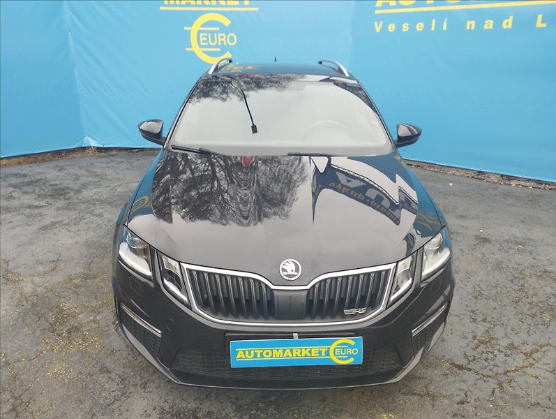 Škoda Octavia 2,0 TSi RS 169KW DSG  WEBASTO - fotka 2 z 20
