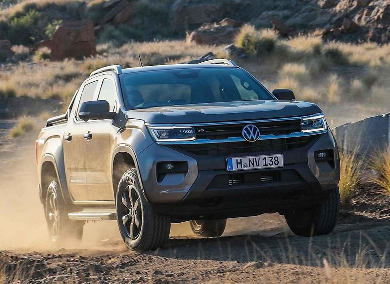 Volkswagen Amarok – s červenými vozy s motorem 2.0 TDI jsme se projeli v jihoafrickém terénu.