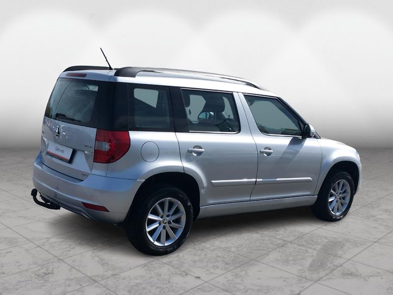 Škoda Yeti 2,0 TDI 4X4 Ambition - fotka 2 z 27