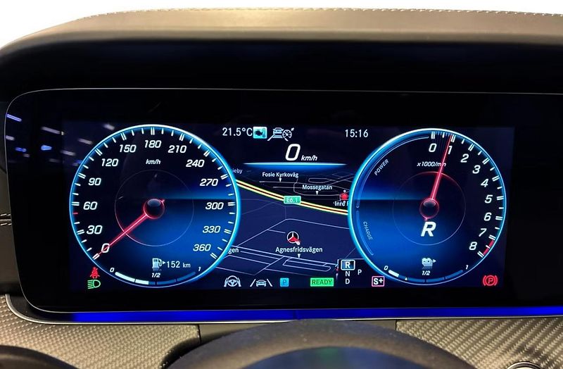 Mercedes-Benz AMG GT 4 63 SE Performance 360k HuD - fotka 23 z 24