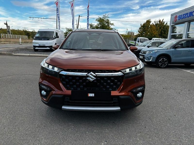 Suzuki S-Cross automat Premium - fotka 2 z 10