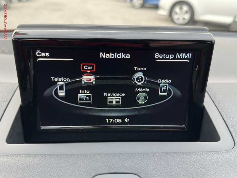 Audi A1 (2016) 1.0 TFSi, Navi, výhřev sed - fotka 14 z 16
