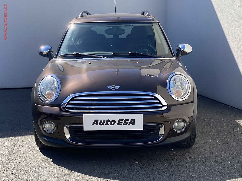 Mini Cooper (2012) 1.6i, AC, park.asist - fotka 2 z 13