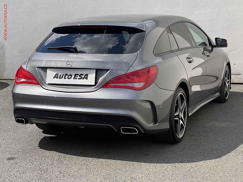 Mercedes-Benz CLA (2015) 2.0 i 250, AT, bixen, navi - fotka 4 z 20