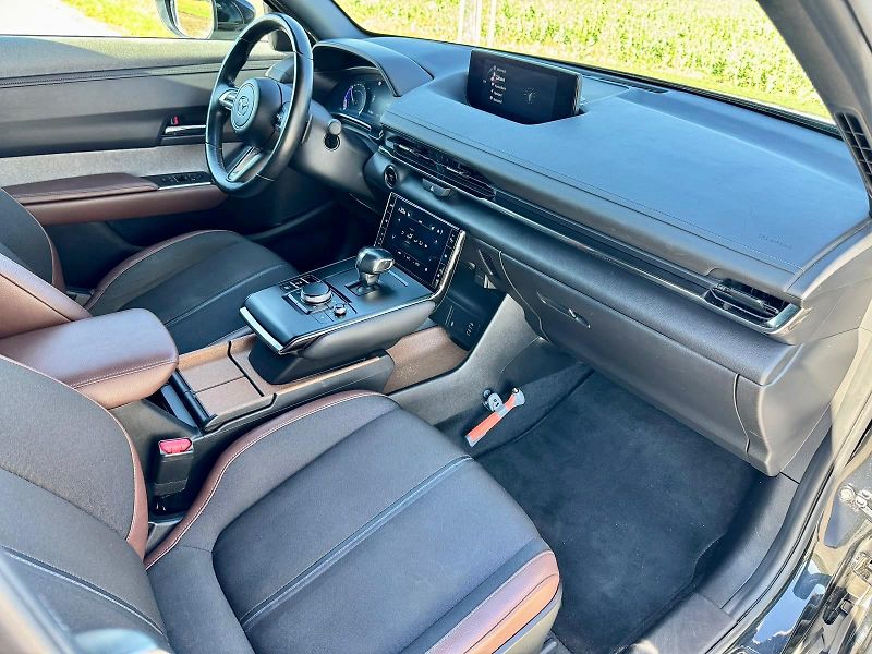 Mazda MX-30 (2020) Mazda MX-30, 35,5kWh,SoH90%,HE - fotka 10 z 16