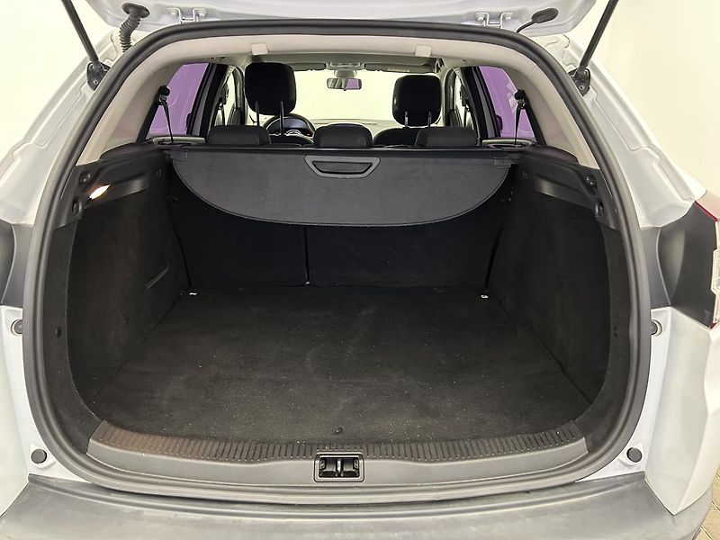 Renault Mégane 1.5 DCi Energy - fotka 19 z 22