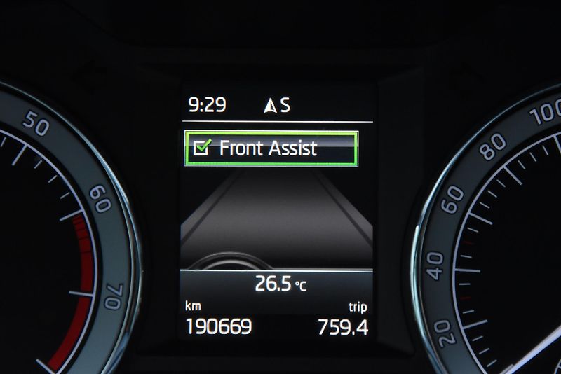 Škoda Octavia 1.4 TSi G-TEC STYLE, PANORAMA - fotka 18 z 49