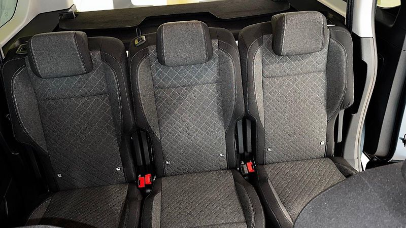 Opel Combo (2024) Edition Plus L1H1 1.5CDTI, MT6 - fotka 9 z 10