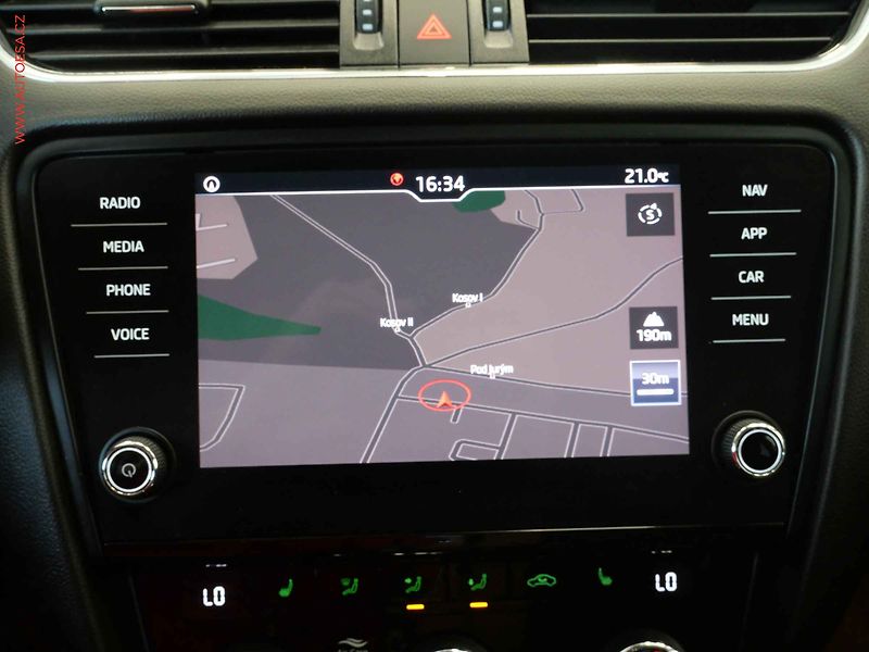 Škoda Octavia (2018) 2.0 TDi 4x4, DSG, LED - fotka 18 z 25