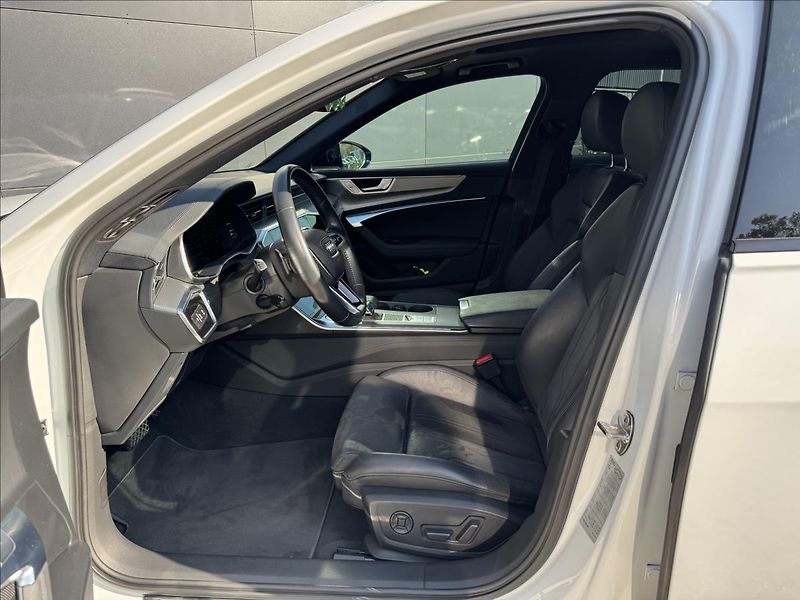 Audi A6 Allroad 3,0 TDI V6 210kW quattro DPH - fotka 11 z 34