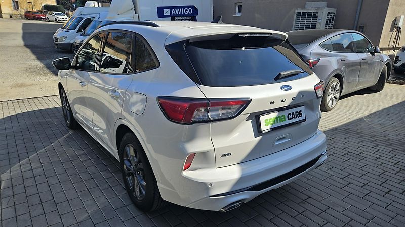 Ford Kuga (2021) 2.0 EB 140kW ST-line 4x4 AT8  - fotka 7 z 36