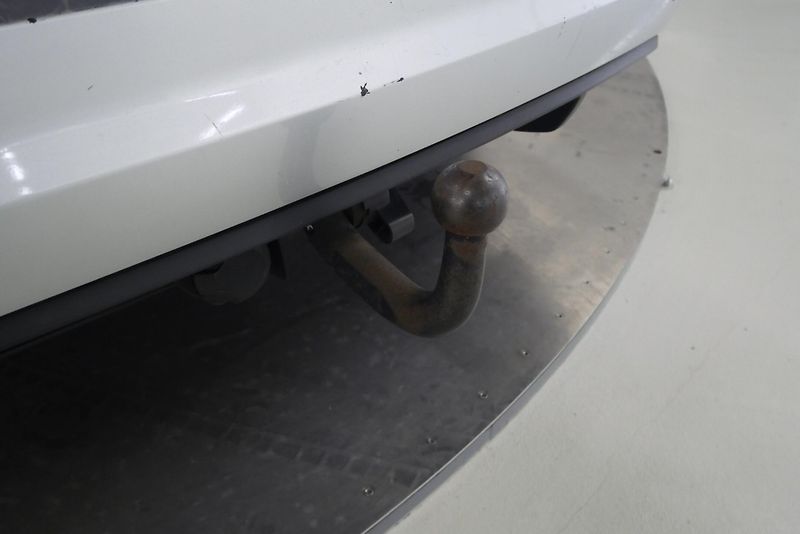 Volkswagen Touran - fotka 26 z 26