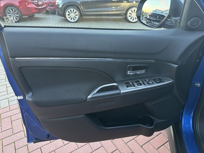 Mitsubishi ASX (2018) 1.6i Mivec Xenony Navi Kamera - fotka 25 z 46