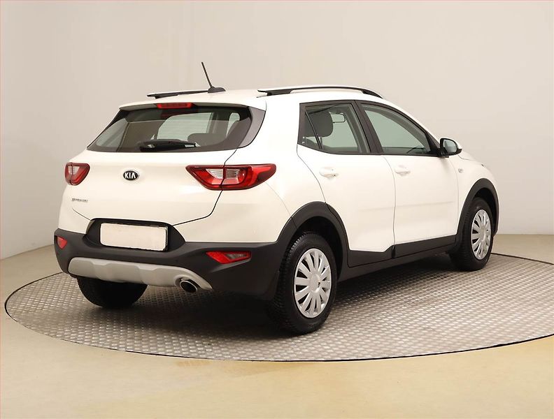 Kia Stonic (2020) 1.25 CVVT, ČR,1.maj - fotka 5 z 22