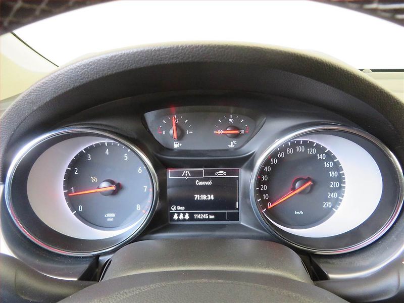 Opel Astra (2018) Enjoy 1.4 T, Serv.kniha - fotka 11 z 14
