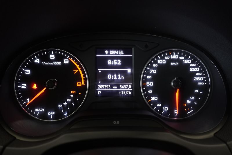 Audi A3 2.0 TFSi 140 kW SPORTBACK  DSG - fotka 22 z 29