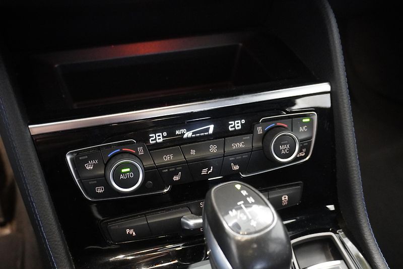 BMW Řada 2 GRAN TOURER XDRIVE M-SPORT AUT - fotka 16 z 29