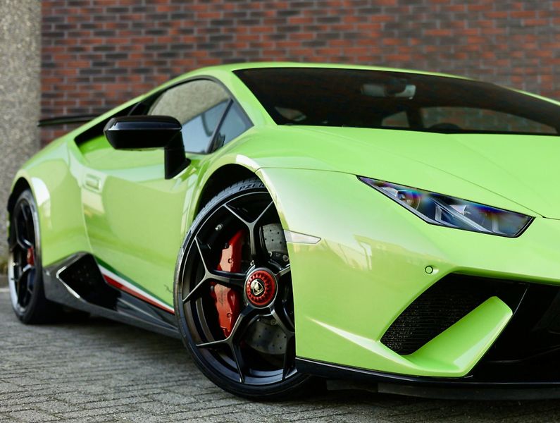 Lamborghini Huracán (2018) 5.2 V10 Performante 470KW - fotka 6 z 74