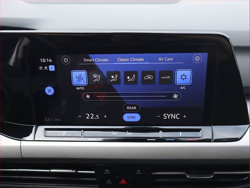 Volkswagen Golf (2021) Life 2.0 TDI, Serv.kniha, Navi - fotka 16 z 23