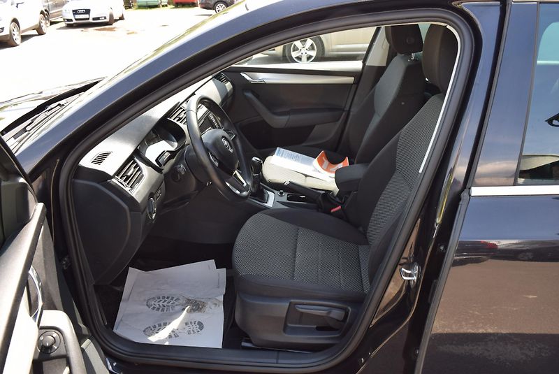 Škoda Octavia (2017) 1.4TSI 110kw AMBITION TAŽ APP  - fotka 20 z 48