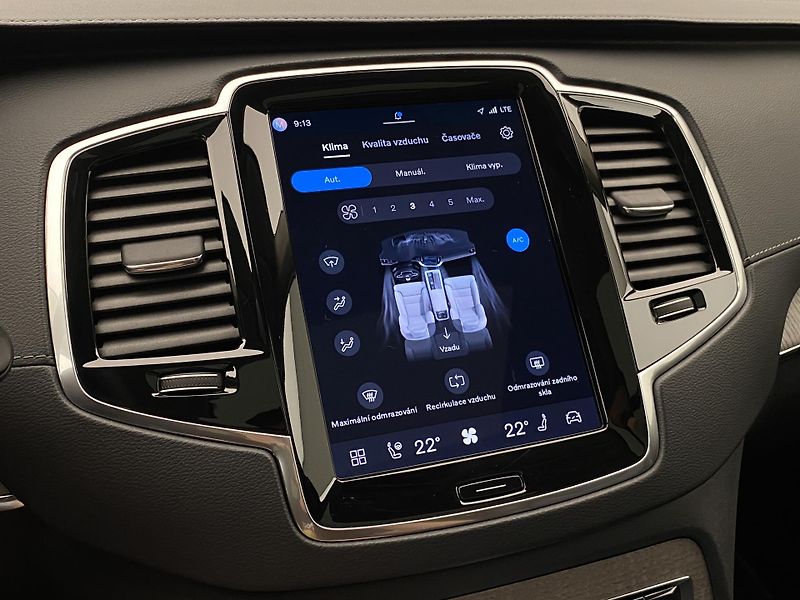 Volvo XC90 T8 AWD PLUG-IN ULTIMATE BRIGHT - fotka 41 z 72