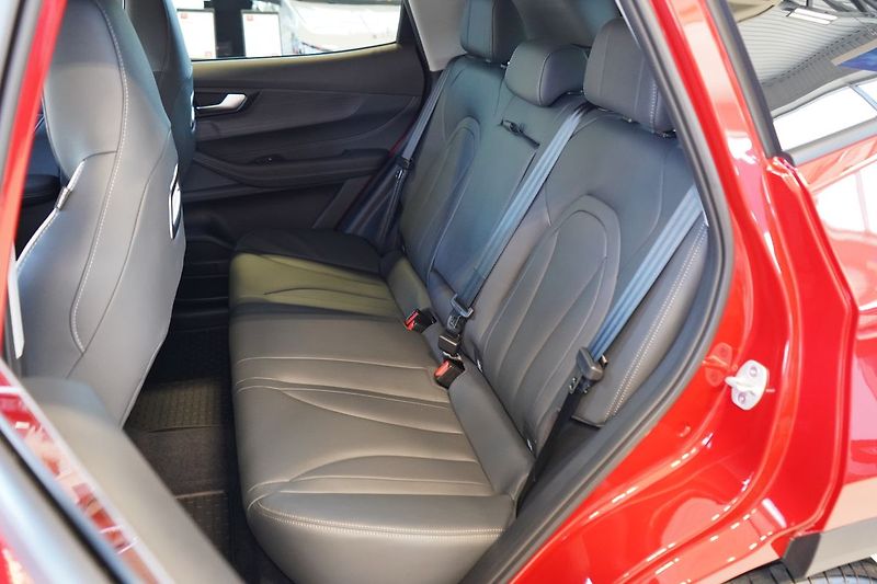 Chery Tiggo 4 HEV (2026) UNIQUE 1.5 IDHE HEV - fotka 13 z 22
