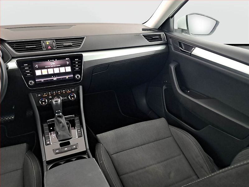Škoda Superb (2018) 2.0 TDI, Automat, Bi-Xenony - fotka 8 z 18