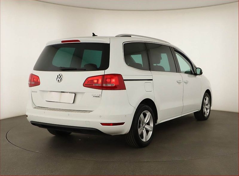 Volkswagen Sharan (2015) 2.0 TDI, Automat, Kůže - fotka 5 z 15